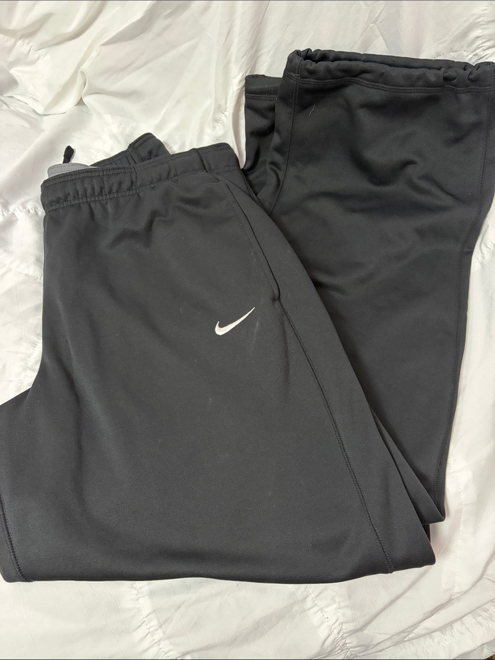 Nike therma fit mens Black Sweatpants with White Swoosh